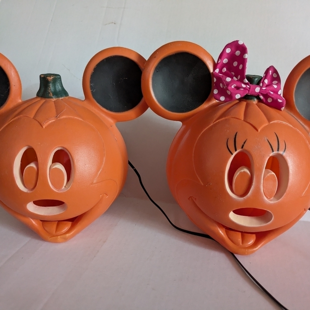 Disney Halloween Mickey & Minnie Mouse Pumpkin Jack O Lantern Light Up